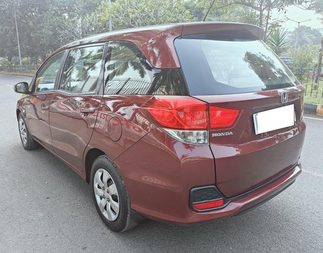 Second-hand 2015 Honda Brio S MT for sale in Navi Mumbai-6
