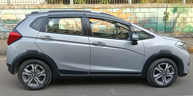 Second-hand 2019 Honda WR-V i-VTEC VX for sale in Navi Mumbai-7