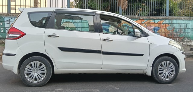Second-hand 2015 Maruti Suzuki Ertiga VXI for sale in Navi Mumbai-3