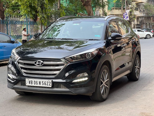 Hyundai Tucson 2.0 Dual VTVT 2WD AT GLS Second-hand 2017 Hyundai Tucson 2.0 Dual VTVT 2WD AT GLS for sale in Kolkata-2