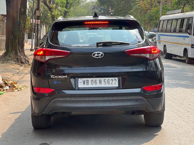 Hyundai Tucson 2.0 Dual VTVT 2WD AT GLS Second-hand 2017 Hyundai Tucson 2.0 Dual VTVT 2WD AT GLS for sale in Kolkata-1