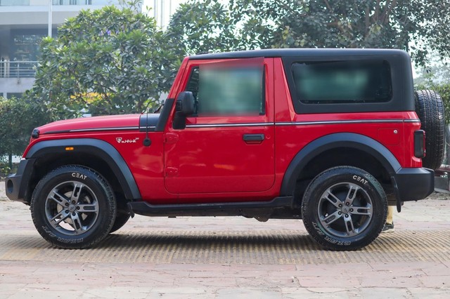 Second-hand 2022 Mahindra Thar LX 4WD Hard Top AT BSVI for sale in New Delhi-3