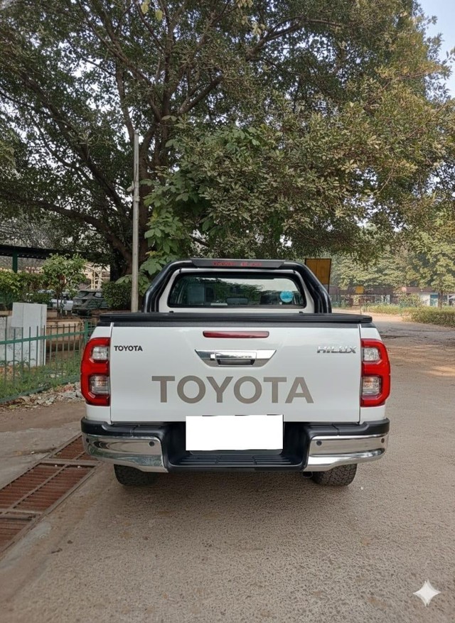 Second-hand 2023 Toyota Hilux High AT for sale in New Delhi-1