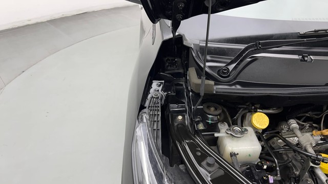 Second-hand 2022 Nissan Magnite Turbo CVT XV Premium for sale in Noida-28