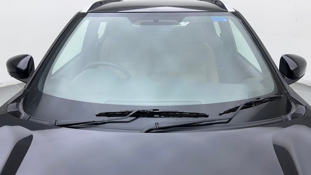 Second-hand 2022 Nissan Magnite Turbo CVT XV Premium for sale in Noida-10