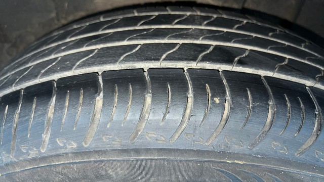 Second-hand 2022 Nissan Magnite Turbo CVT XV Premium for sale in Noida-39