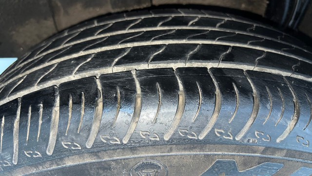 Second-hand 2022 Nissan Magnite Turbo CVT XV Premium for sale in Noida-32