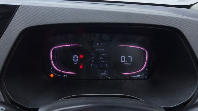 Second-hand 2022 Kia Carens Prestige Plus Diesel for sale in Noida-13