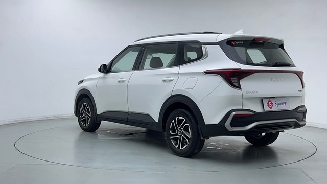 Second-hand 2022 Kia Carens Prestige Plus Diesel for sale in Noida-5