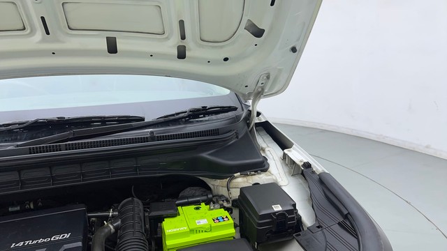 Second-hand 2022 Kia Carens Prestige Plus Diesel for sale in Noida-30