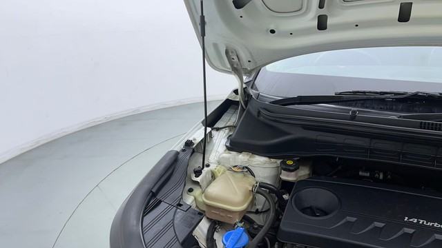 Second-hand 2022 Kia Carens Prestige Plus Diesel for sale in Noida-31