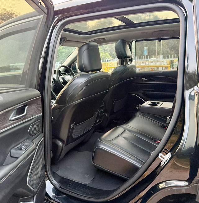 Second-hand 2024 Jeep Grand Cherokee Limited Opt for sale in New Delhi-15