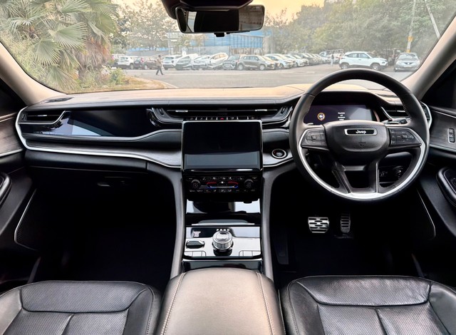 Second-hand 2024 Jeep Grand Cherokee Limited Opt for sale in New Delhi-6