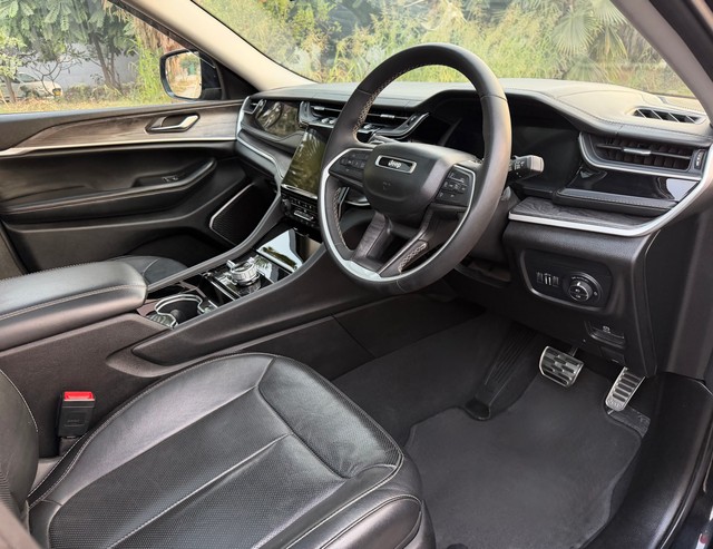 Second-hand 2024 Jeep Grand Cherokee Limited Opt for sale in New Delhi-16