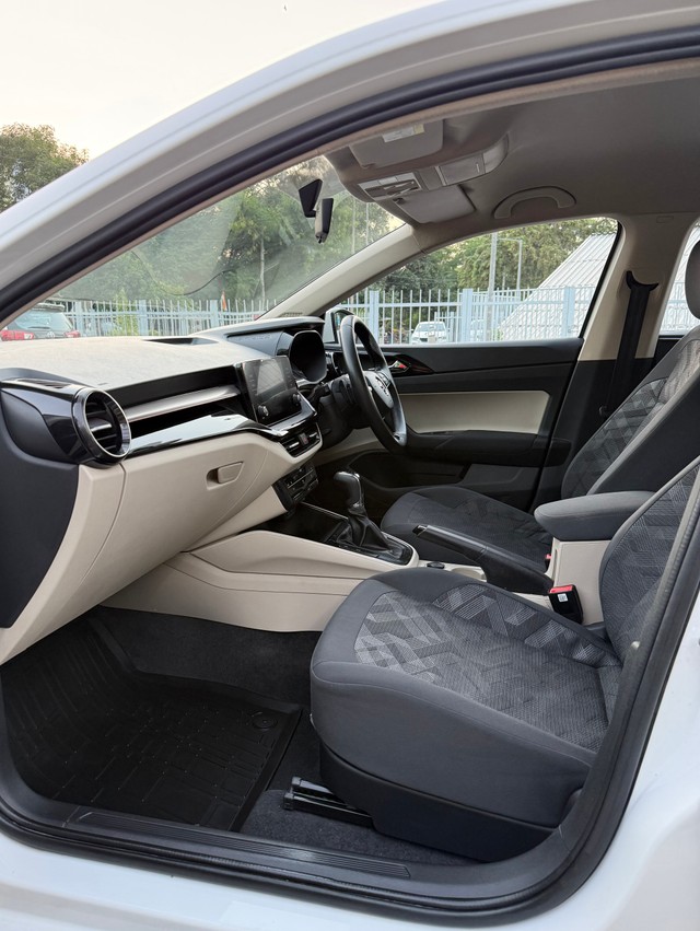 Second-hand 2022 Skoda Slavia 1.0 TSI Ambition AT BSVI for sale in New Delhi-7