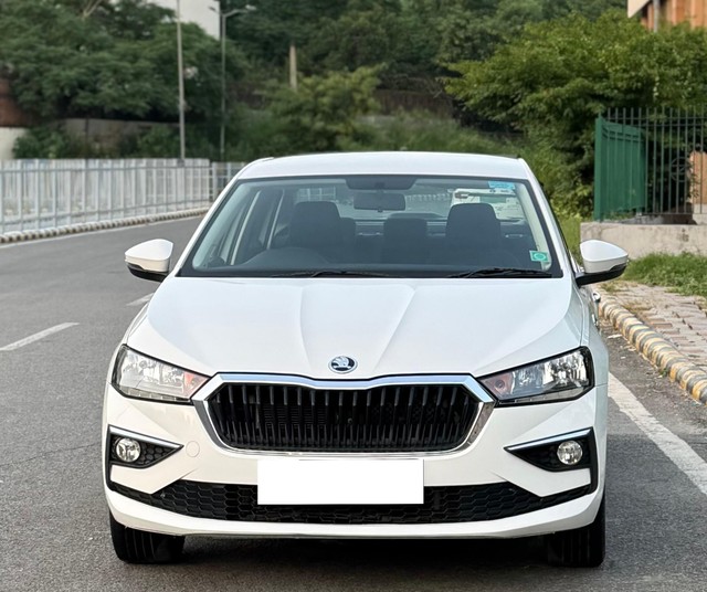 Second-hand 2022 Skoda Slavia 1.0 TSI Ambition AT BSVI for sale in New Delhi-4