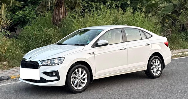 Second-hand 2022 Skoda Slavia 1.0 TSI Ambition AT BSVI for sale in New Delhi-10