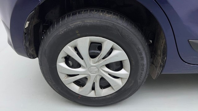 Second-hand 2022 Maruti Suzuki Swift Dzire VXI AT for sale in Noida-18