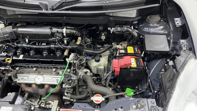 Second-hand 2022 Maruti Suzuki Swift Dzire VXI AT for sale in Noida-37