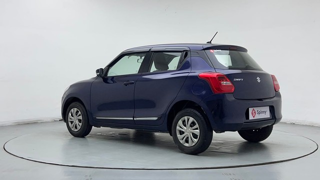 Second-hand 2022 Maruti Suzuki Swift Dzire VXI AT for sale in Noida-5