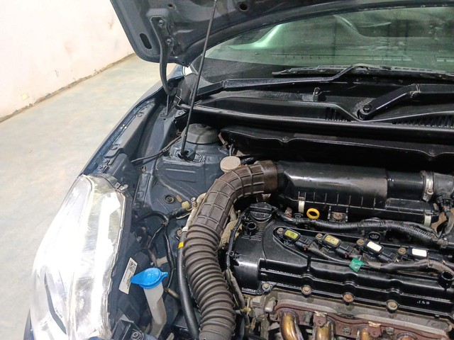 Second-hand 2018 Maruti Suzuki Baleno Zeta Diesel for sale in Kochi-38