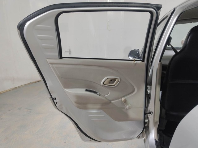 Second-hand 2017 Datsun RediGO T Option for sale in Kochi-32