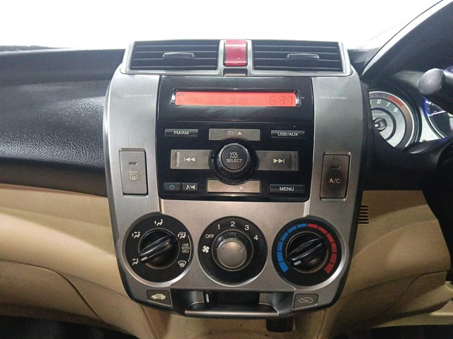 Honda City E Second-hand 2013 Honda City E for sale in Kochi-31