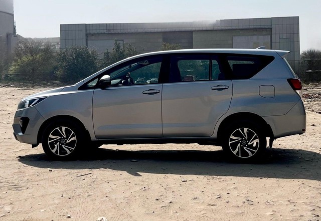 Toyota Innova Crysta 2.4 GX 7 STR AT Second-hand 2020 Toyota Innova Crysta 2.4 GX 7 STR AT for sale in New Delhi-4