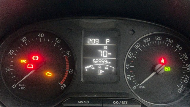 Second-hand 2021 Skoda Superb Petrol Ambition for sale in Chandigarh-13