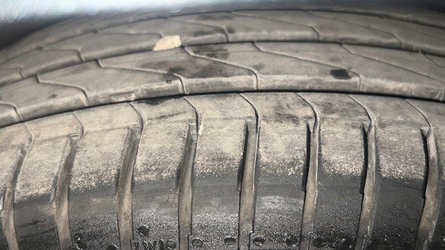 Second-hand 2021 Skoda Superb Petrol Ambition for sale in Chandigarh-36