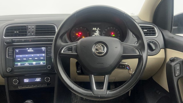 Second-hand 2021 Skoda Superb Petrol Ambition for sale in Chandigarh-23