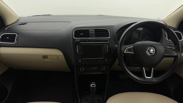 Second-hand 2021 Skoda Superb Petrol Ambition for sale in Chandigarh-11