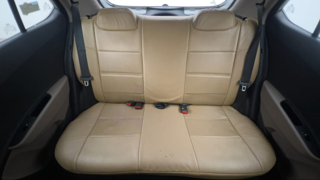 Second-hand 2015 Hyundai Grand i10 1.2 Kappa Magna BSIV for sale in Chandigarh-36