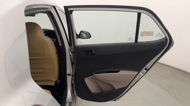 Second-hand 2015 Hyundai Grand i10 1.2 Kappa Magna BSIV for sale in Chandigarh-29