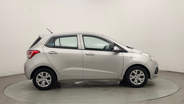 Second-hand 2015 Hyundai Grand i10 1.2 Kappa Magna BSIV for sale in Chandigarh-2