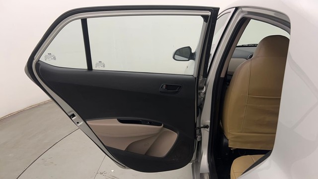Second-hand 2015 Hyundai Grand i10 1.2 Kappa Magna BSIV for sale in Chandigarh-30