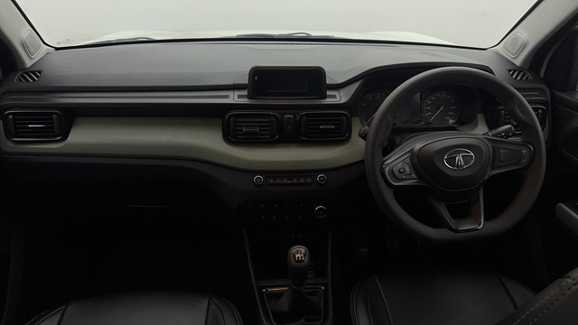 Second-hand 2022 Tata Punch Adventure for sale in Chandigarh-11