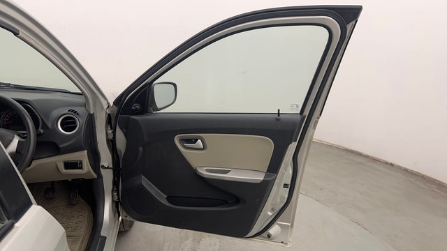 Second-hand 2015 Maruti Suzuki Alto K10 VXI for sale in Chandigarh-16