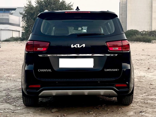Kia Carnival Limousine Plus Second-hand 2021 Kia Carnival Limousine Plus for sale in New Delhi-3