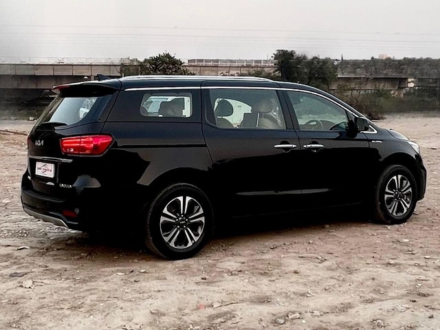Kia Carnival Limousine Plus Second-hand 2021 Kia Carnival Limousine Plus for sale in New Delhi-2