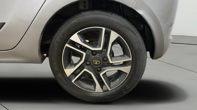 Second-hand 2019 Tata Tiago XZ Plus for sale in Gurgaon-26