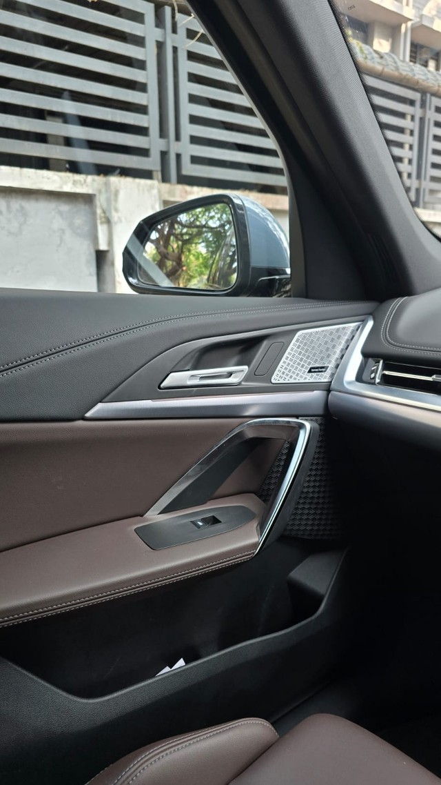 Second-hand 2024 BMW X1 sDrive18d M Sport for sale in Coimbatore-4