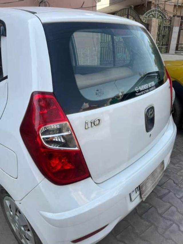 Second-hand 2014 Hyundai i10 Era for sale in Faridabad-3