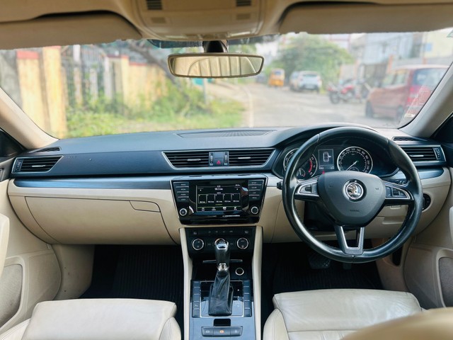 Second-hand 2016 Skoda Superb LK 1.8 TSI AT for sale in Chennai-4