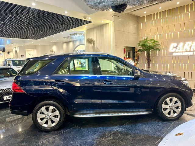 Second-hand 2017 Mercedes-Benz GLE 250d for sale in New Delhi-1