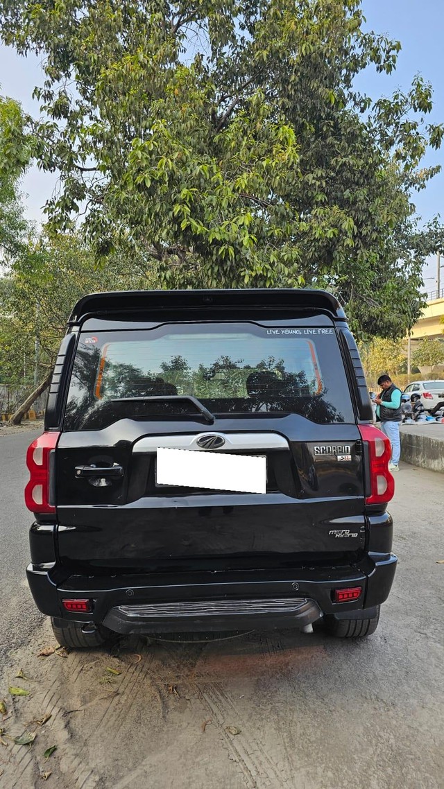 Second-hand 2019 Mahindra Scorpio S9 BSIV for sale in New Delhi-8