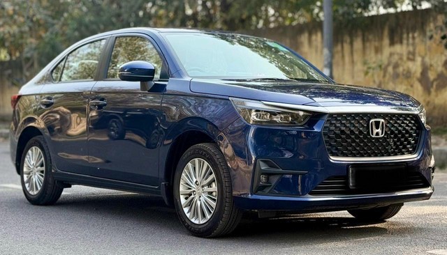 Honda Amaze VX Second-hand 2025 Honda Amaze VX for sale in New Delhi-0