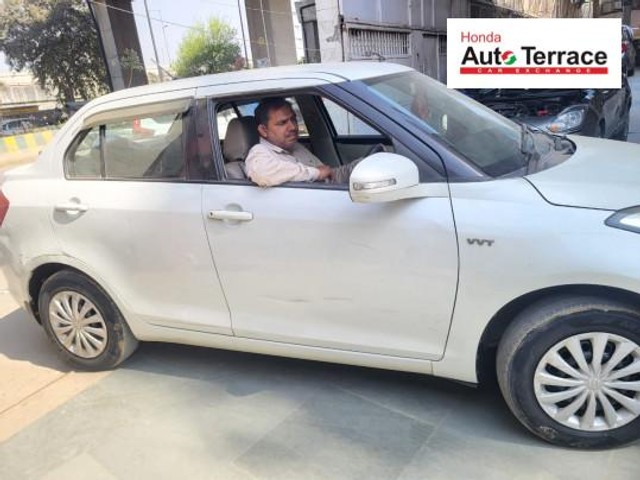 Second-hand 2015 Maruti Suzuki Swift Dzire VXI for sale in Noida-2