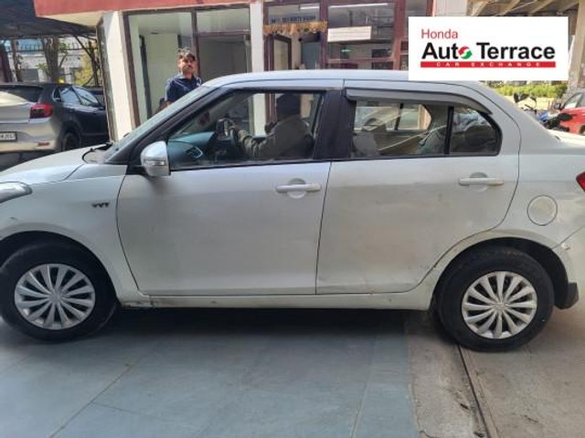 Second-hand 2015 Maruti Suzuki Swift Dzire VXI for sale in Noida-1