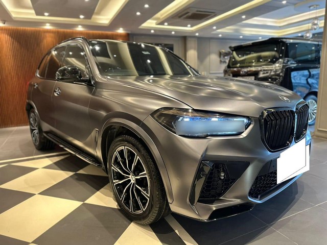 Second-hand 2020 BMW X5 xDrive 30d xLine for sale in New Delhi-4